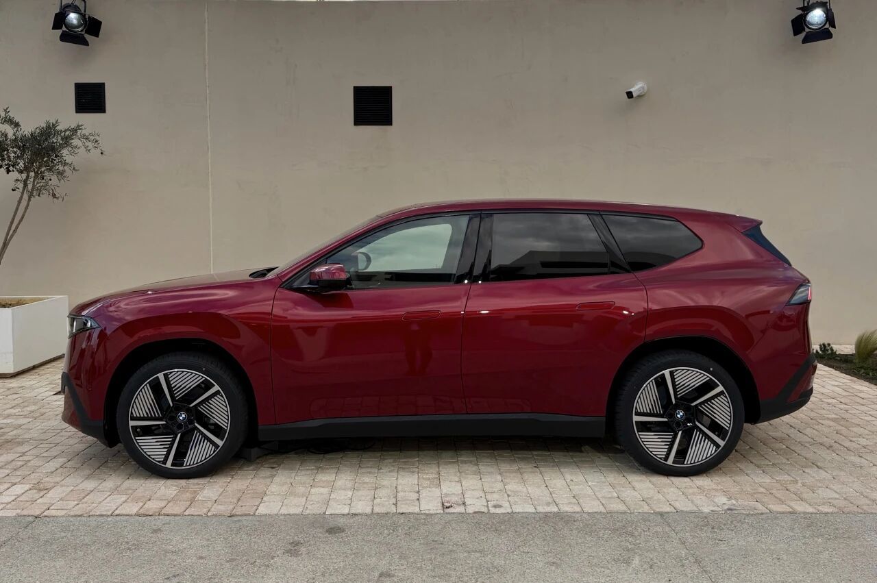 宝马新世代iX3🙈 