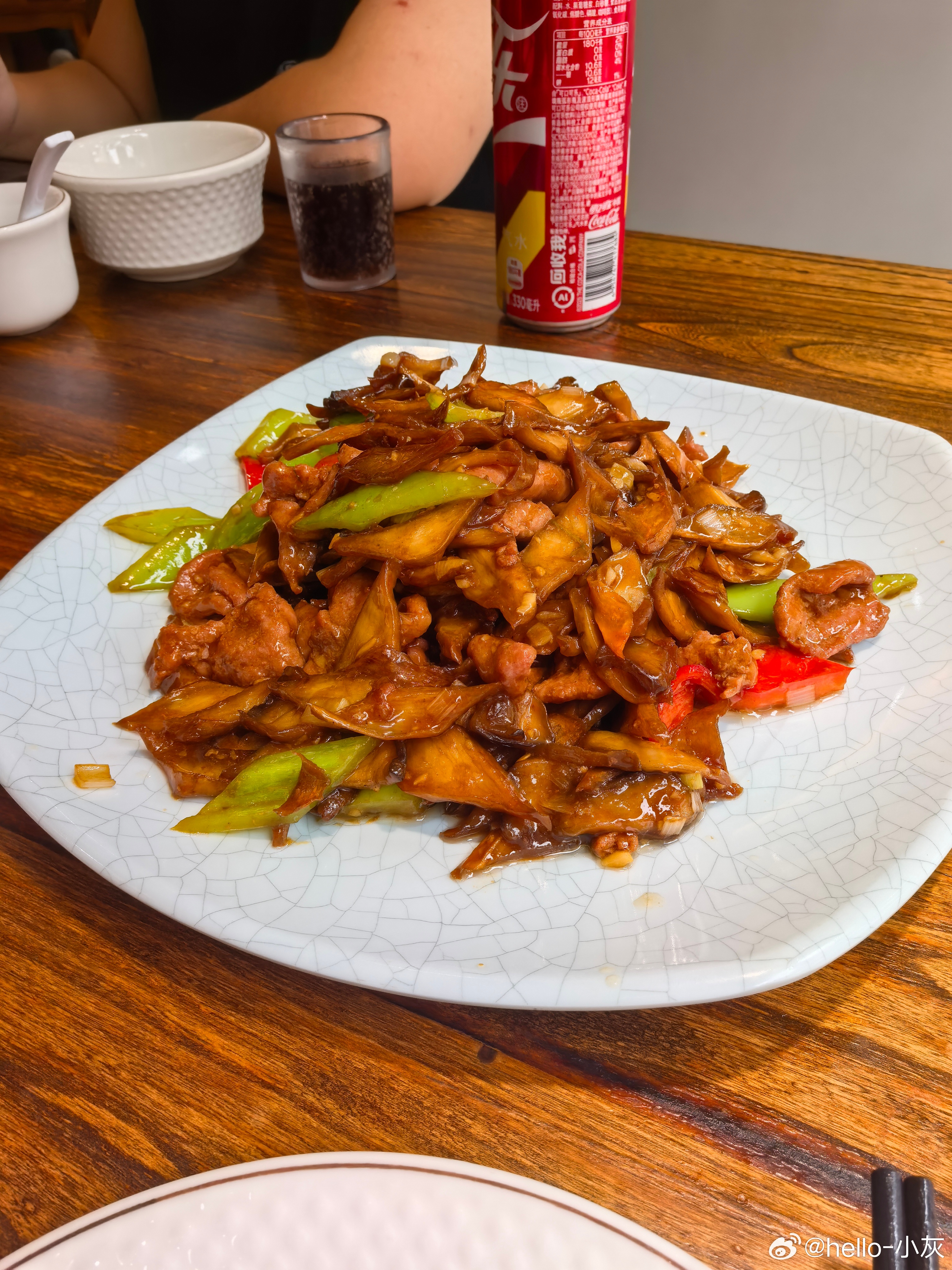 津彩绽放点赞天津 吃美了，牛肉杏鲍菇好评 