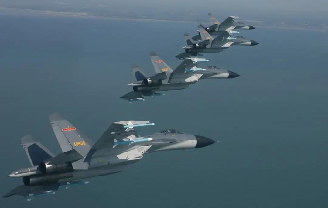 据韩媒消息，农历大年初二，中美战机在黄海突发对峙！

事发两天后韩媒释放上述消息