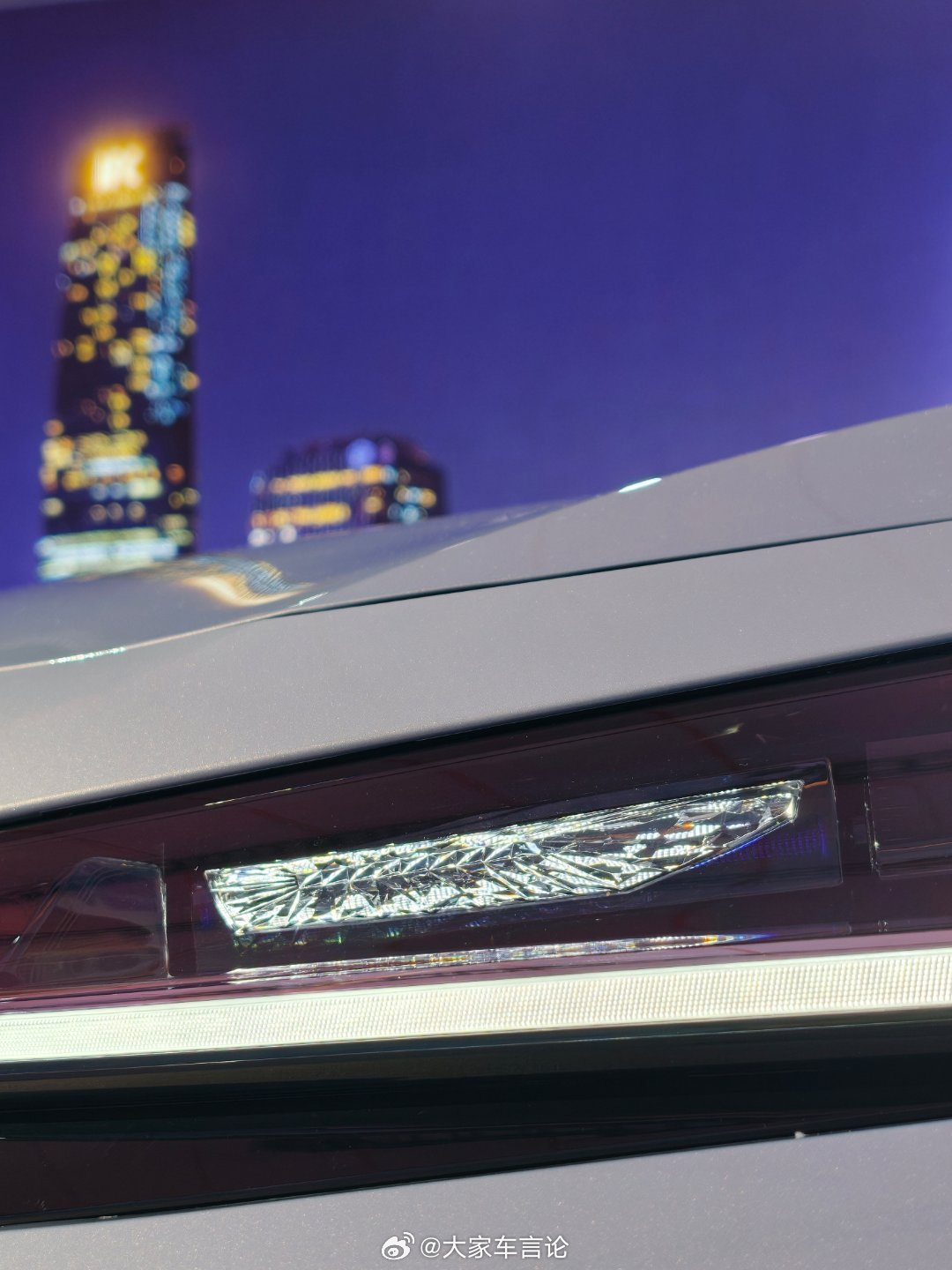 昊铂A800 同样搭载华为全球量产最高896线激光雷达，尊界S800同款四激光雷