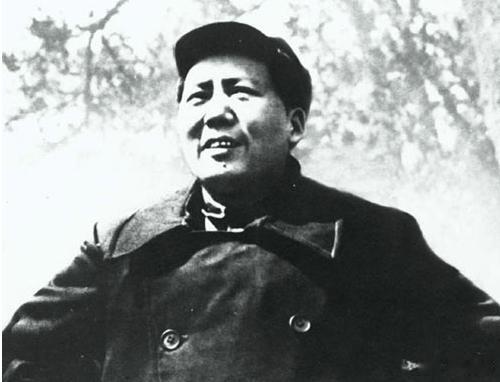 【 九九缅怀、久久缅怀  历史回声  】毛主席论述中产阶级：“中产阶级。这个阶级