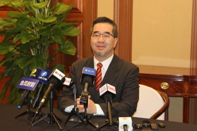 国民党副主席萧旭岑被问到台湾国籍时，毫不犹豫地回一句：“台湾和大陆哪来的国籍问题