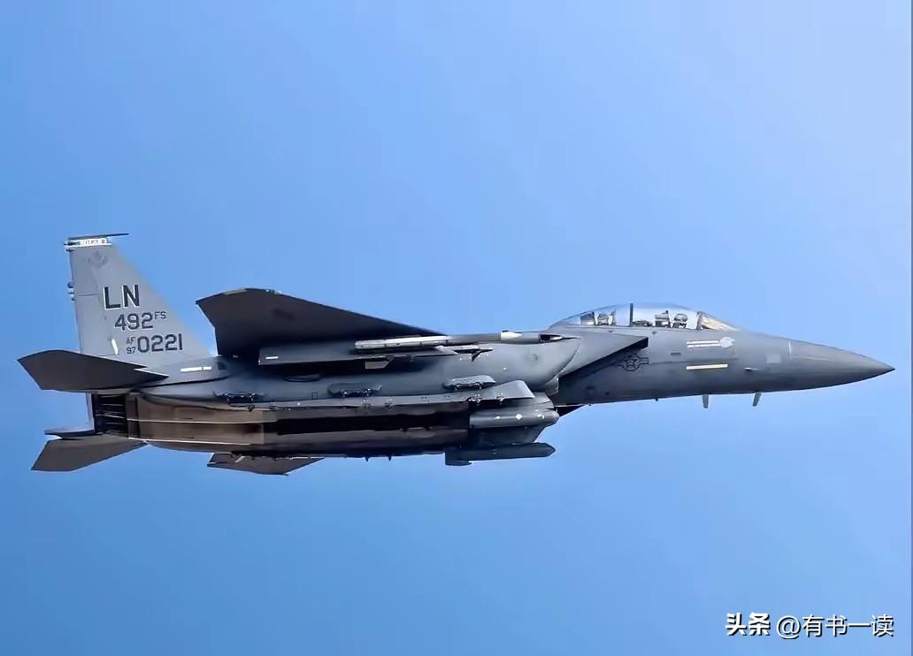 被拍脸才认账！
真的太懂美国了！F-15E被击落了，就说是故障，或者是友军误击；