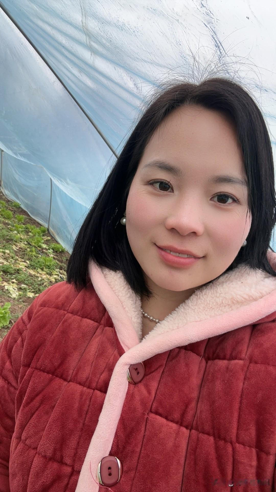 今年37岁，等到50岁社保都交23年了，高低退休工资得有2300吧，每天掰着手指