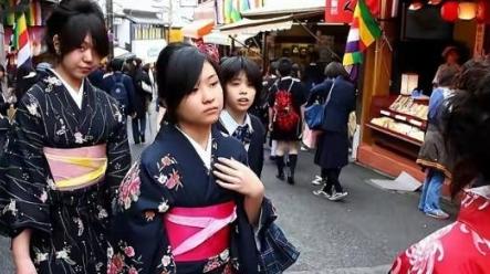 如果日本和中国开战，中国境内存在大量日资企业和长期驻沪人员，那局势会如何演变？他