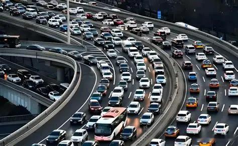 全国汽车保有量达3.71亿辆 公安部最新发布 2026 年上半年机动车统计数据，