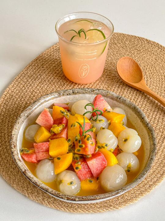 清爽一夏🍃百香果渍水果的含金量还在上升🍑