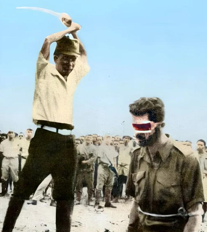 一张尘封的照片，直接点燃了整个澳洲，瞬间陷入了沉默与怒火中，1942年，日军在巴