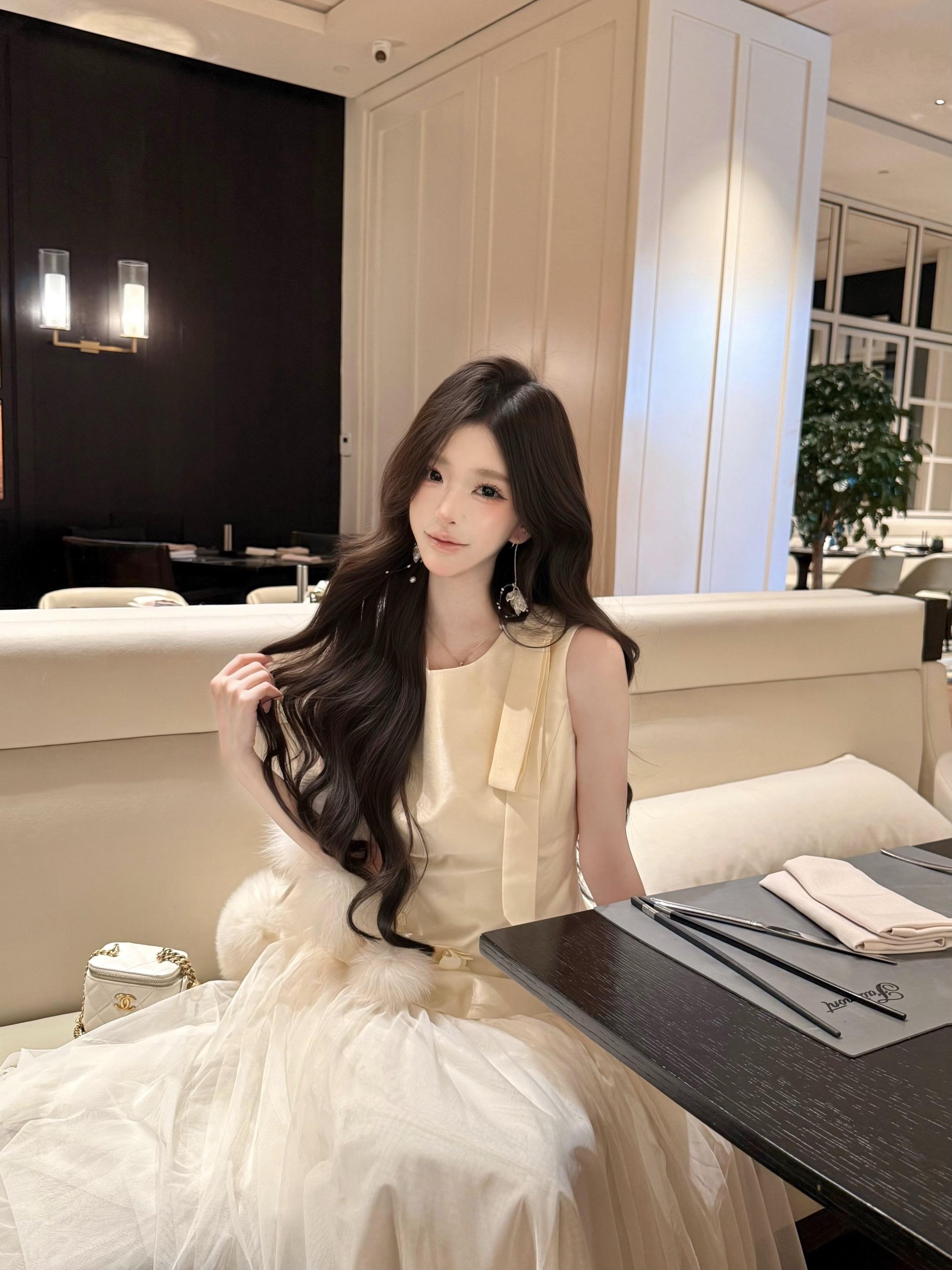 当知足凌驾于欲望之上 幸福将会贯彻一生。