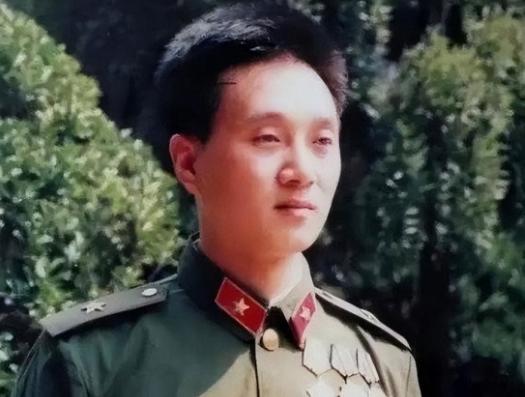 1979 年南疆血战！入伍仅 52 天的 18 岁工兵新兵，主动请缨爆破，接连摧