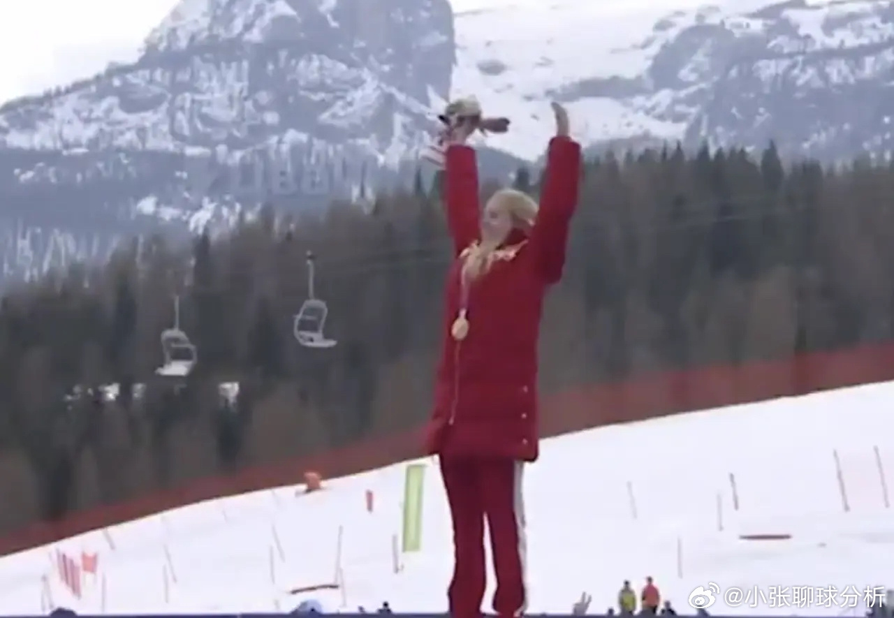 整整12年！女选手激动落泪:残冬奥会再次响起俄罗斯国歌 全场鼓掌残冬奥会正在米兰