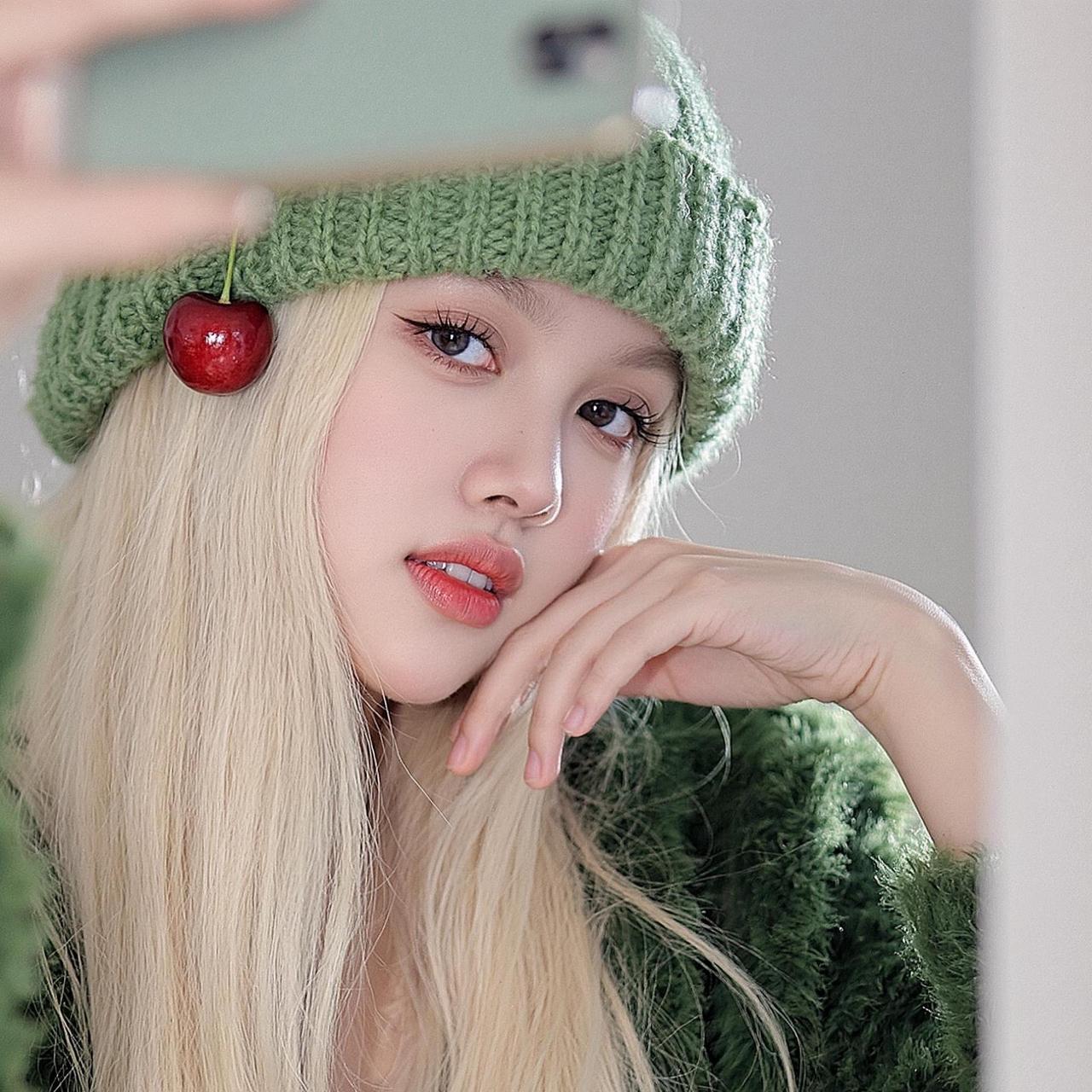 抖音ai创作 今日分享 女生自拍 帽子 帽子控