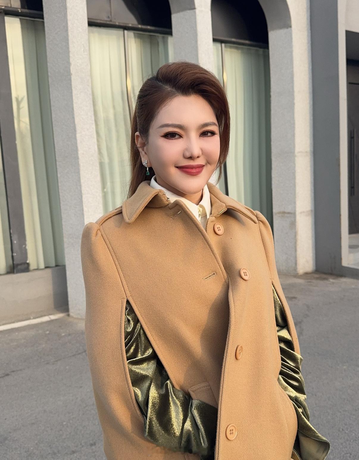 乌兰图雅直播睡着了小涂鸦睡着了哈哈哈哈哈哈哈哈哈哈哈哈怎么去到哪儿都那么搞笑