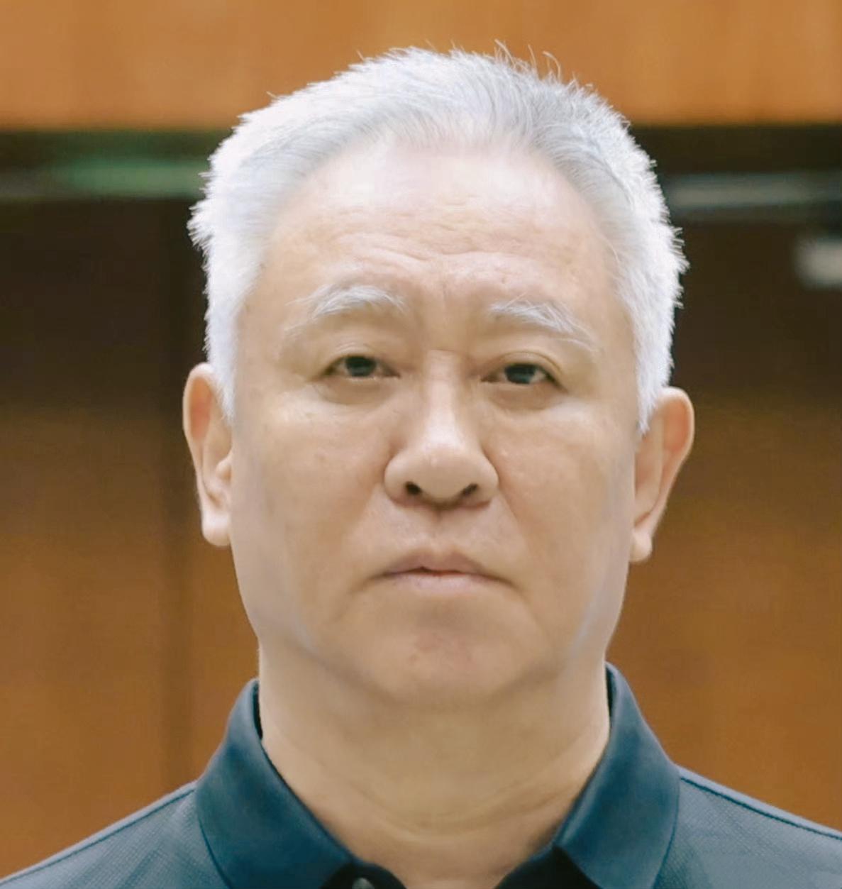 你认为许家印会真心悔罪吗极限二选一，你是想做许家印还是做你自己？奢豪半生，牢狱半