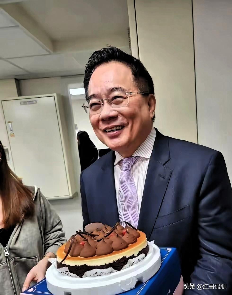 台湾人对台湾的司法已经不抱希望了，也无奈的习以为常了，这不蔡正元即将入狱服刑，合