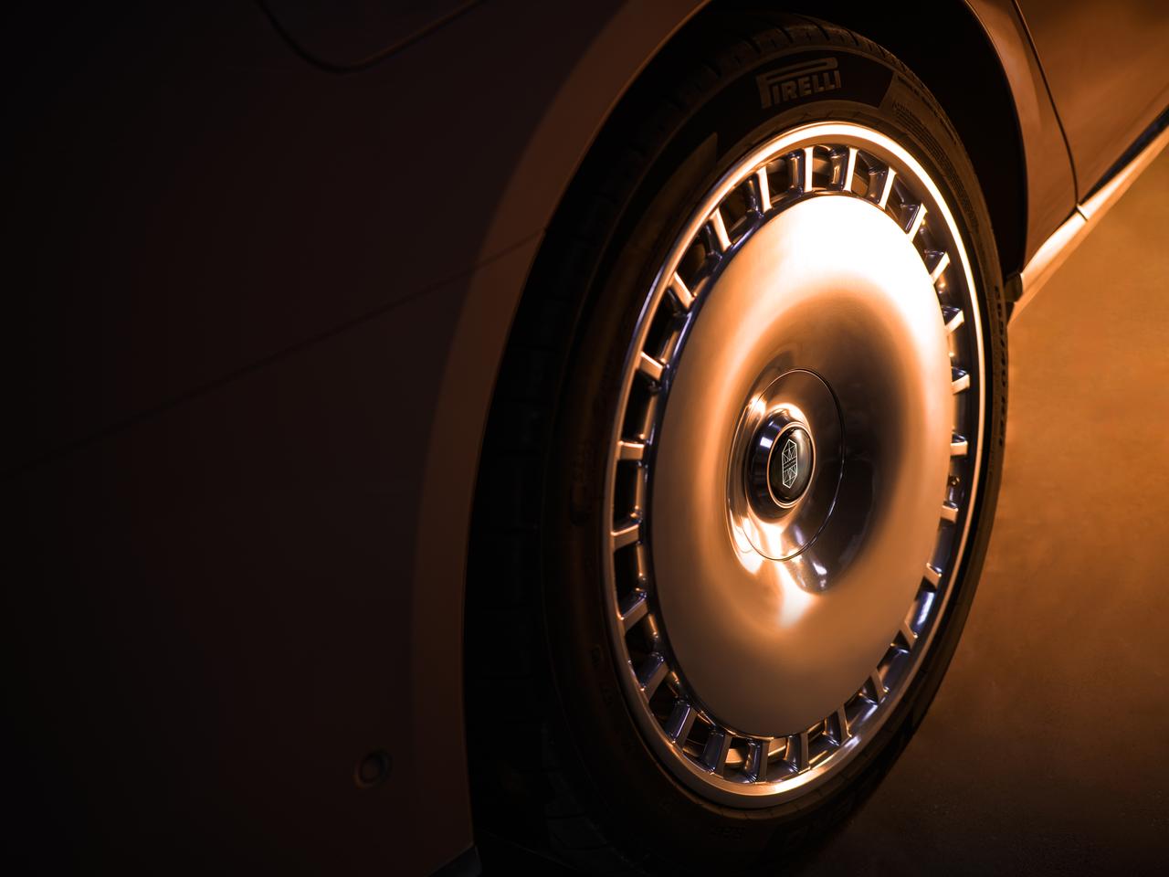 尊界S800万台交付，引领豪华新能源车新潮流
尊界S800的万台交付，在豪华新能