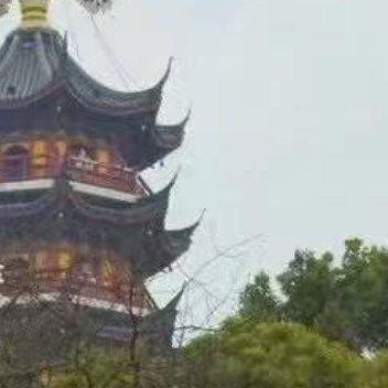 每日一善为人处事，不管嘴笨还是嘴甜，心地善良才是本钱；人活一世，不管能说还是能干