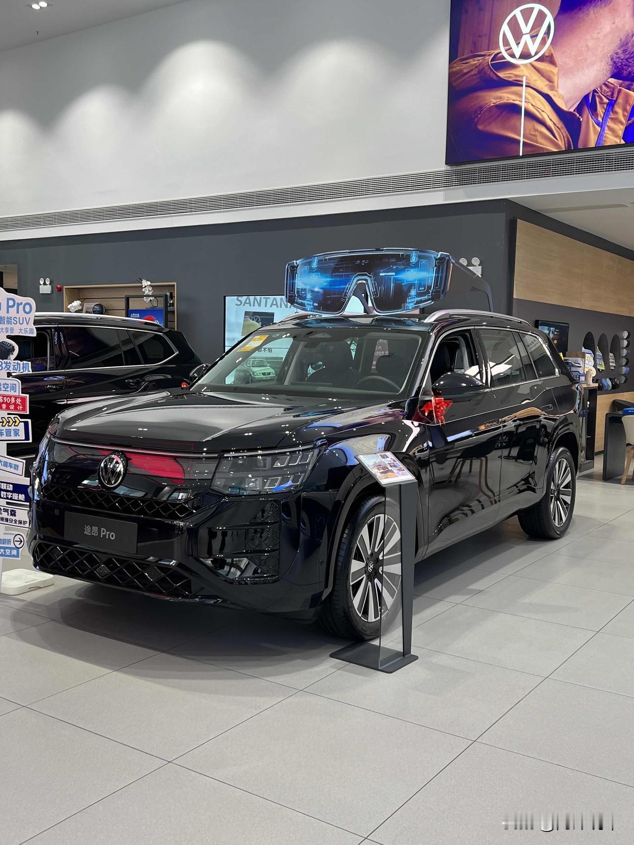 聊过不少SUV，但能把动力、空间、路况适应性捏合得这么均衡的，途昂Pro确实值得