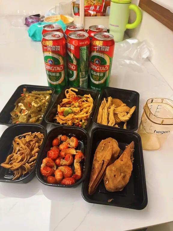 这一年“尽我所能”“敬我不能”之间 陪着孩子慢慢长大 日子仿佛重复却又...