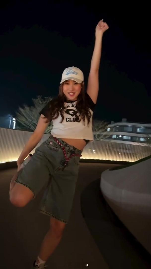 【On.cc】鍾柔美扮A0終認衰　網民唔收貨：個名已經臭晒「聲夢小花」鍾柔美（Y