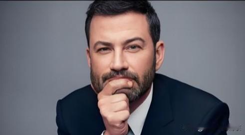 嘴欠引火烧身！名嘴恶毒诅咒梅拉尼娅，隔日真遇枪击，特朗普夫妇暴怒追责
 
刚刷到