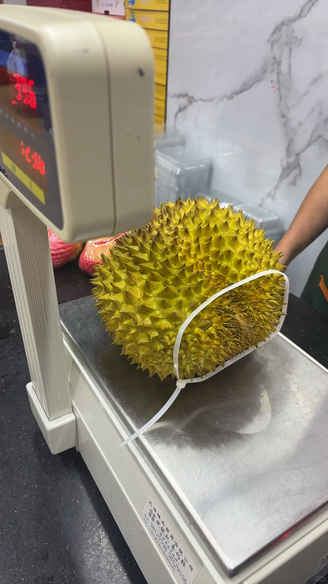服了！佳农怎么也搞越南榴莲