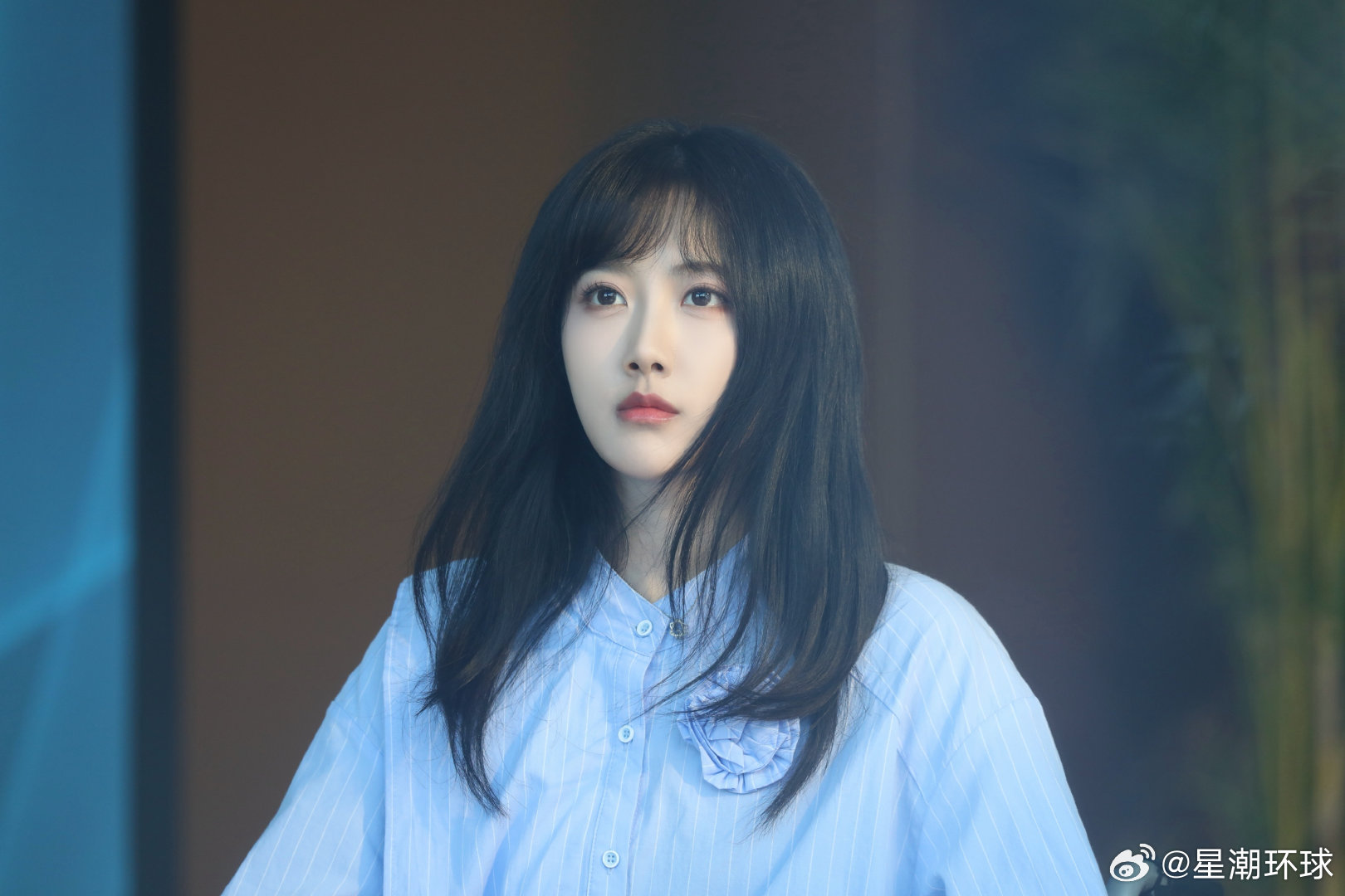 黄婷婷 李艺彤卡黄黄婷婷在《后会友期》从容聊起过往，体面通透。往事不追，各自前行