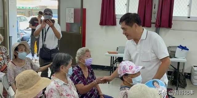 不管任何人要想当选，必须取得民众的支持
    随着网络信息和自媒体时代的发达，