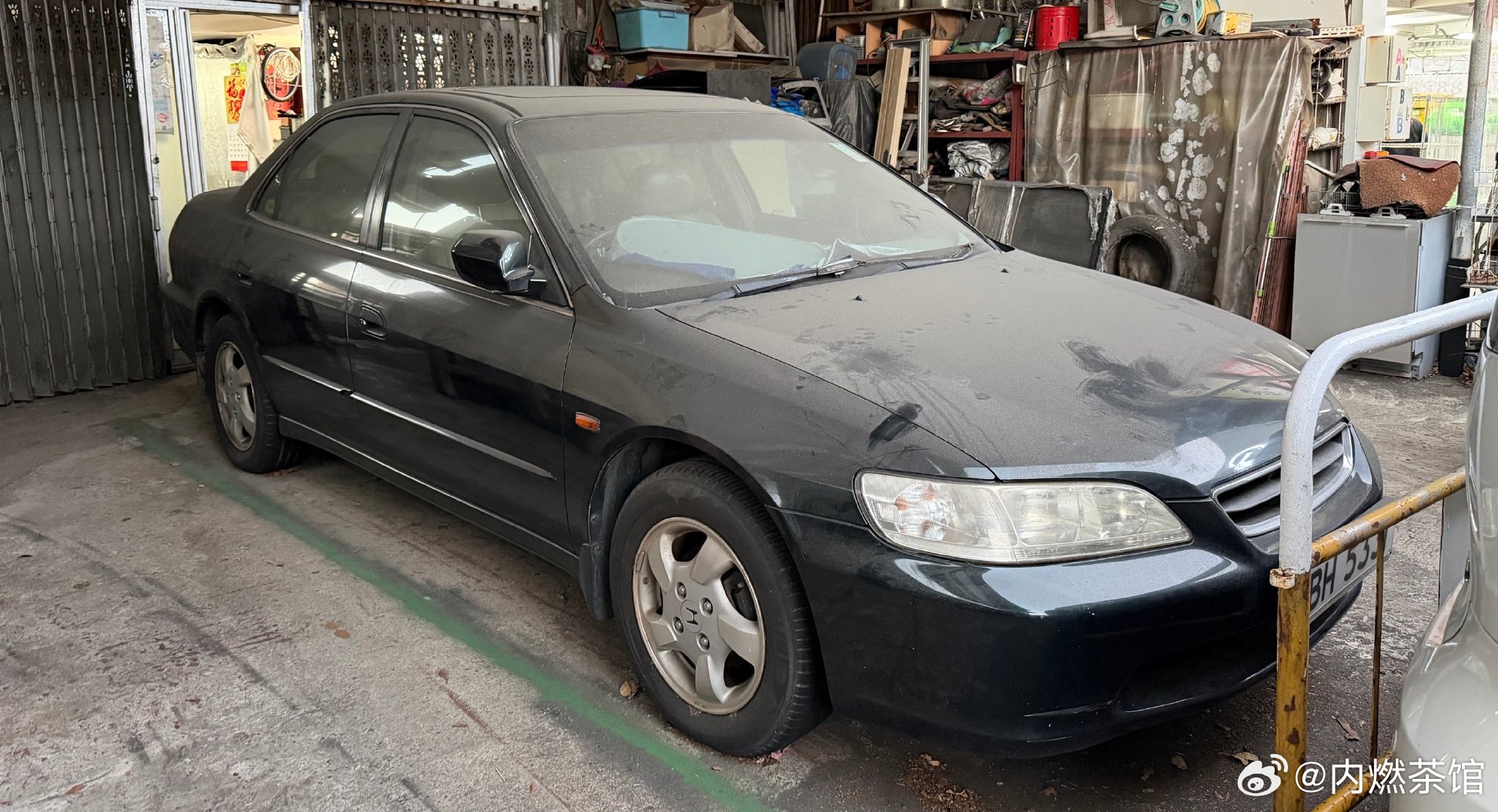 香港难得一遇的大昌行行货六代雅阁CG5，10万公里原漆，看着令人赏心悦目，但是马