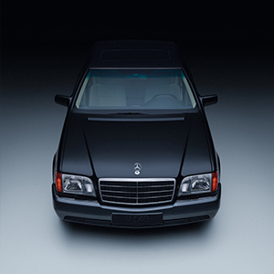 奔驰140年 小时候被电影深深影响，到现在依然觉得虎头奔的豪华和气场无可替代🙈