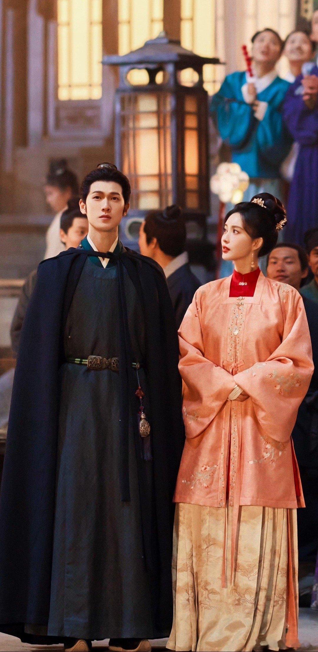 王影璐李昀锐领衔主演 如果真的喜欢小林和孟姐，就不要拉踩其他女演员，对小林来说，