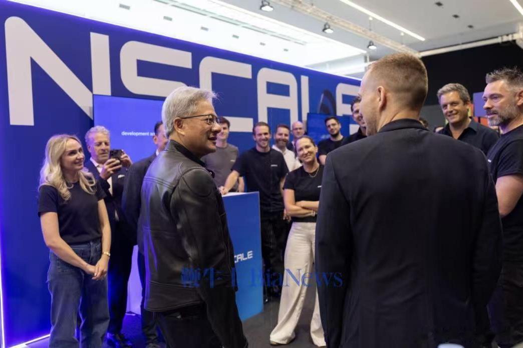 美国已沦为“英伟达之国”，AI泡沫或重蹈2008年危机覆辙！11月17日，《纽约