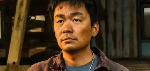 王宝强深夜回应巨额索赔争议：法庭将为真相定调
在电影票房突破22亿大关之后，演员