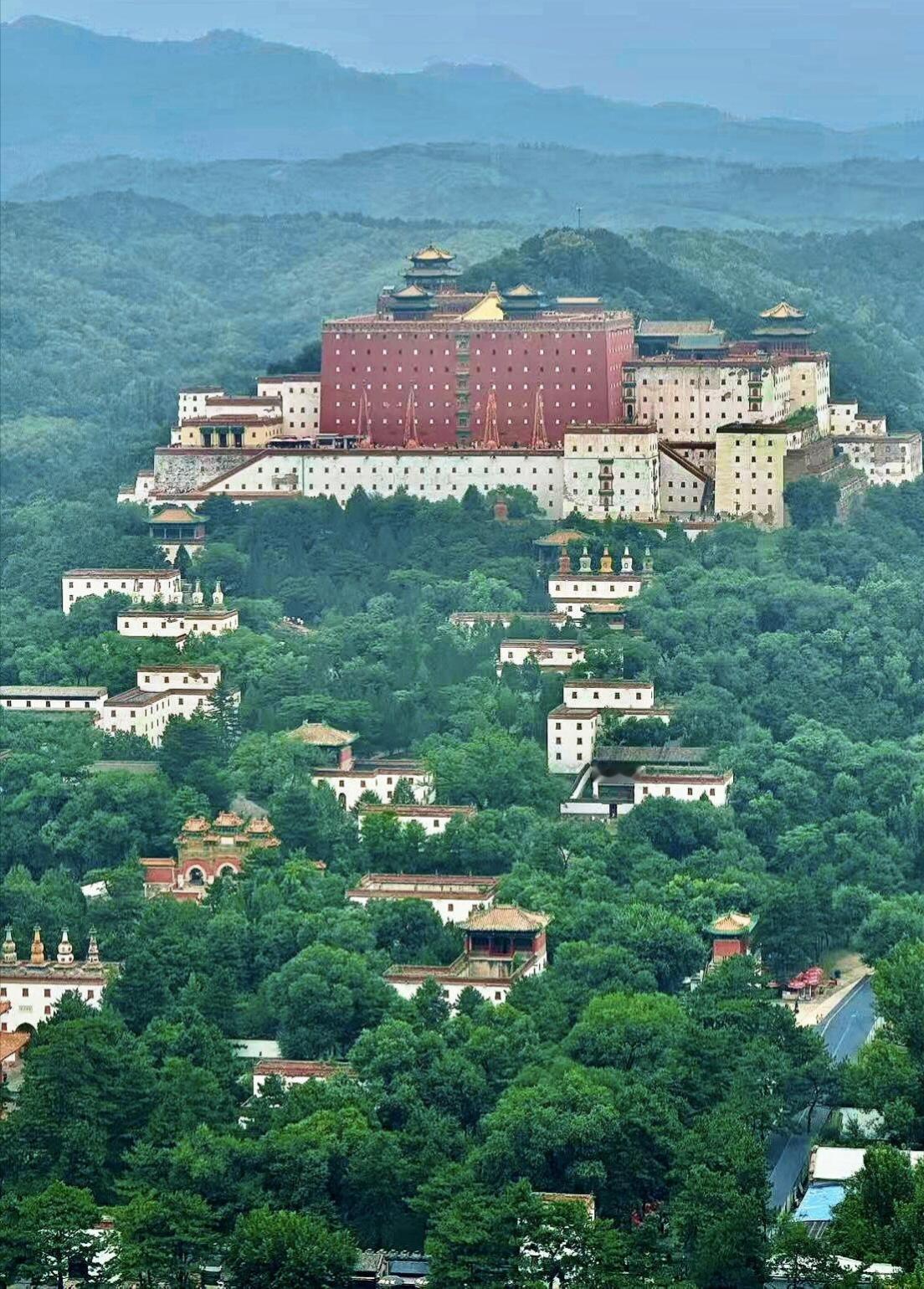真心劝大家别轻易去承德，后劲真的太大了
 
真诚提醒所有人：千万别轻易去一趟承德