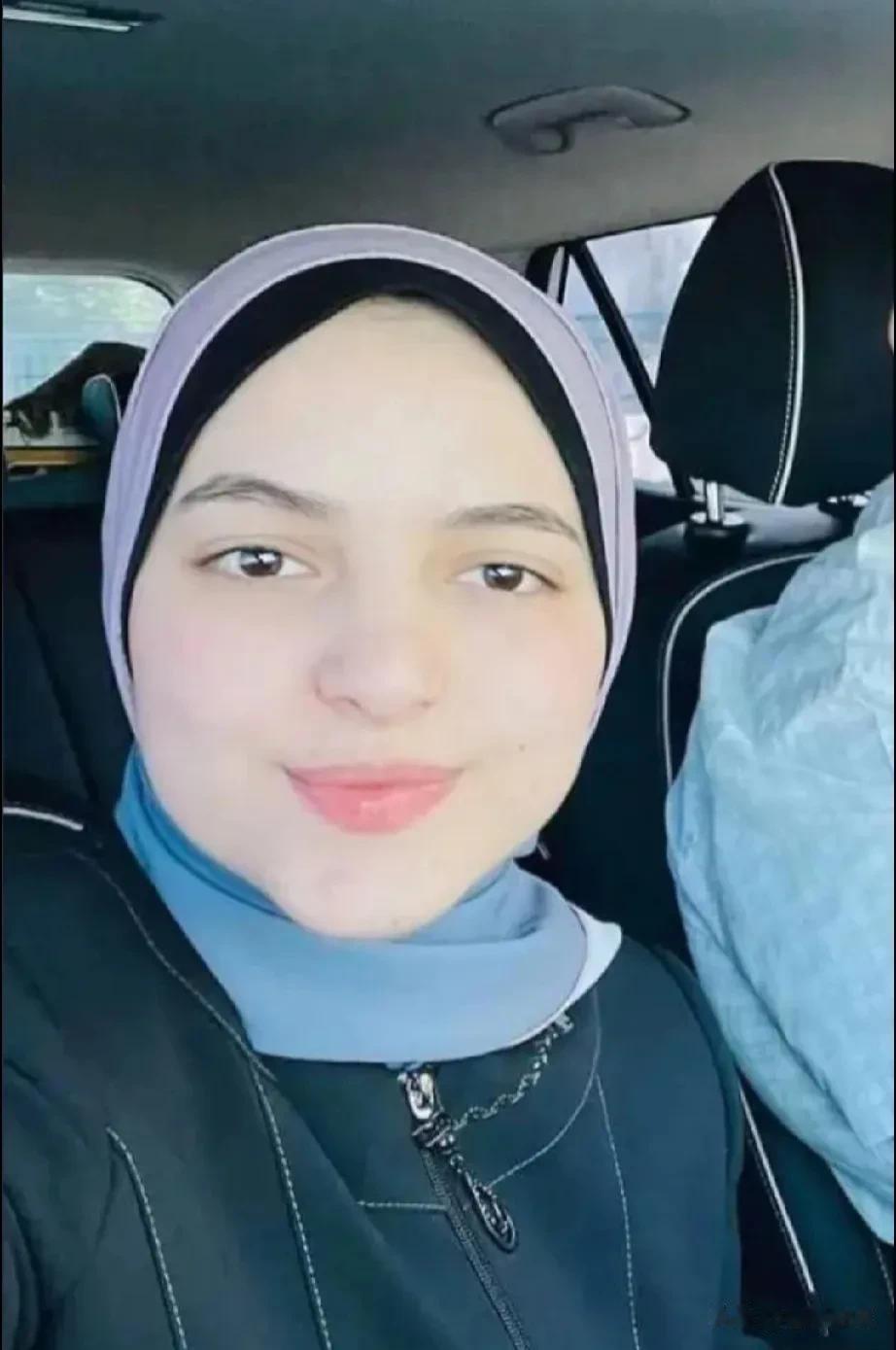 他们很多家人在加沙。哈马斯武装政治负责人伊斯梅尔•哈尼亚的孙女，是巴勒斯坦医学院