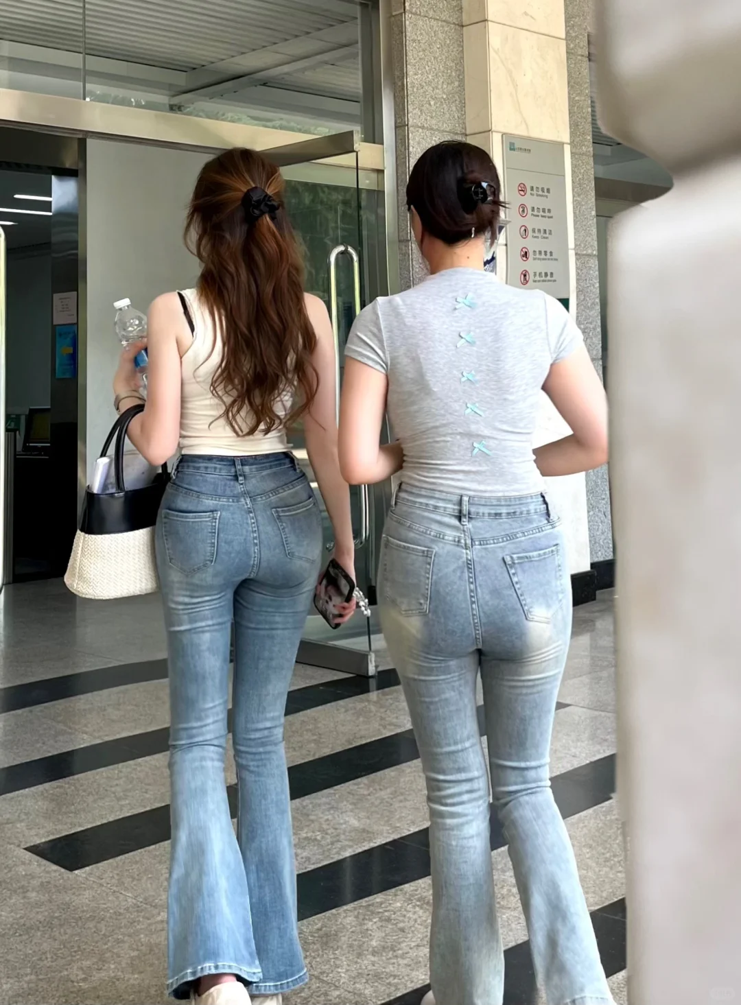 第一次这么直观的感受身材的重要性…