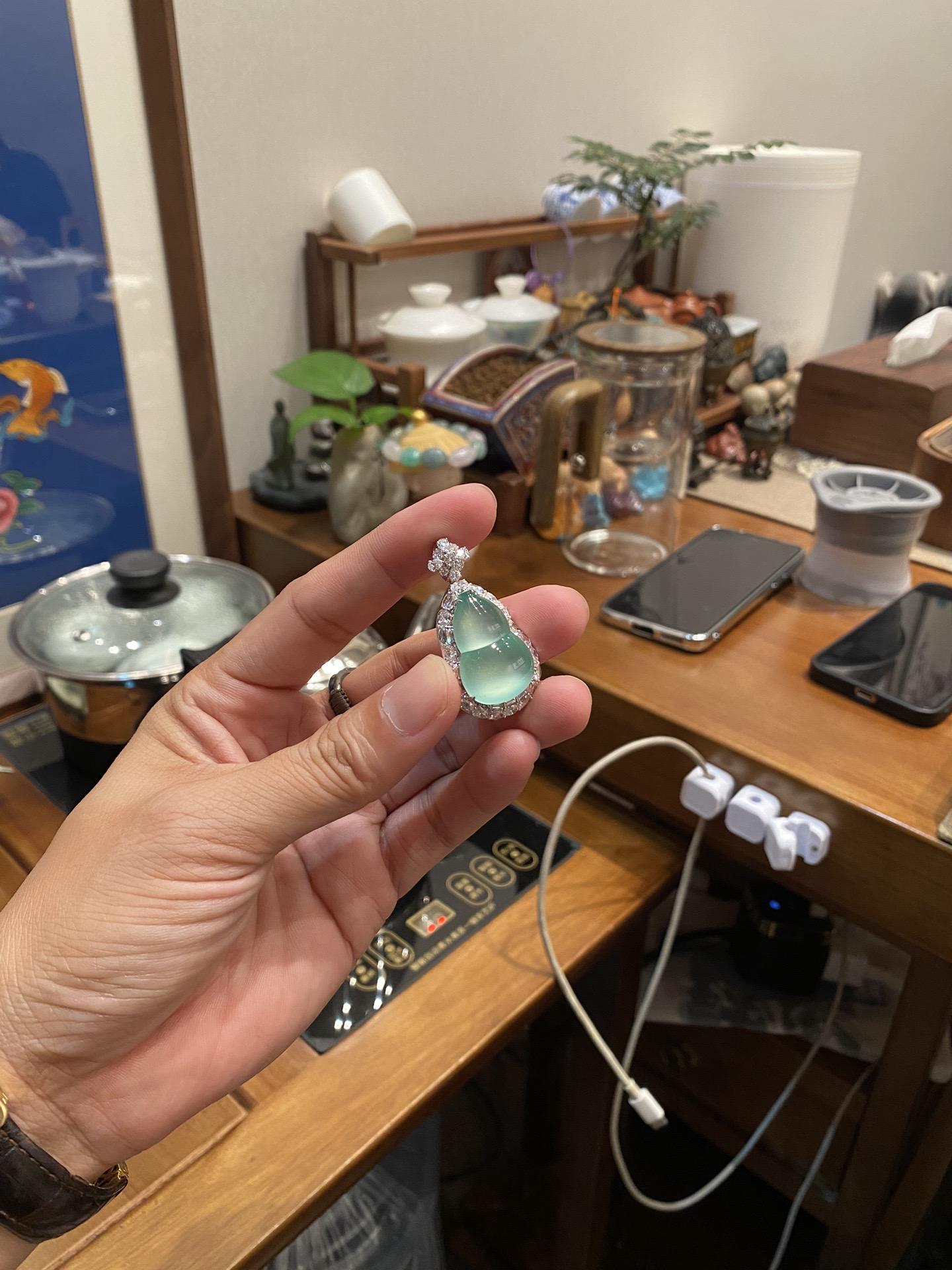薄荷绿。值得多发几次
