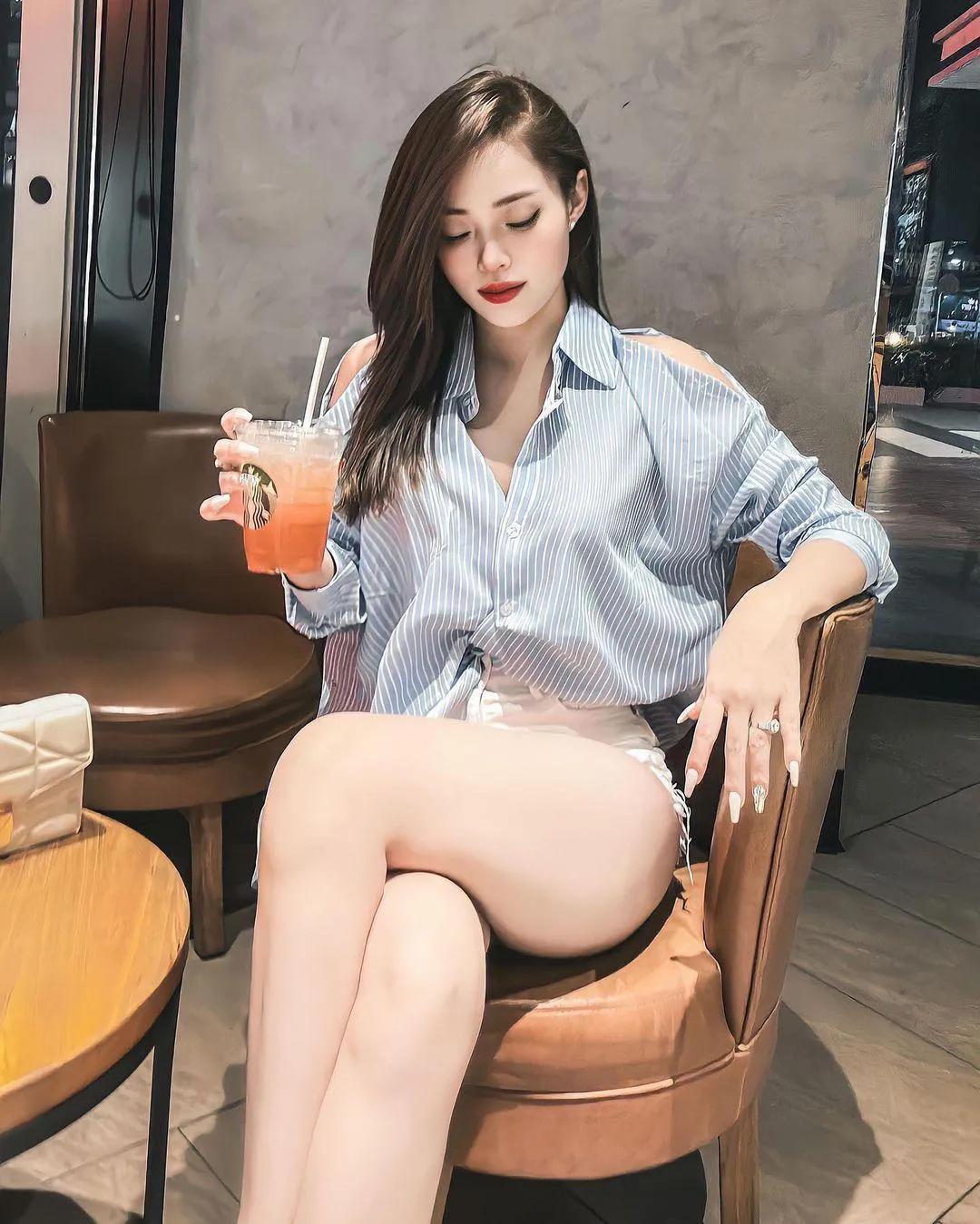 #细腰宽胯的身材好看吗?#