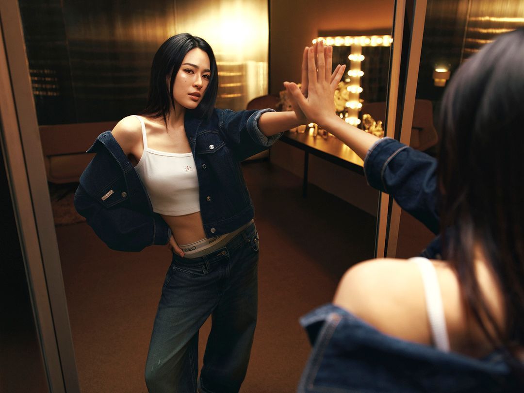邝玲玲 X Calvin Klein 2026春季广告大片继续上新，带来品牌经典
