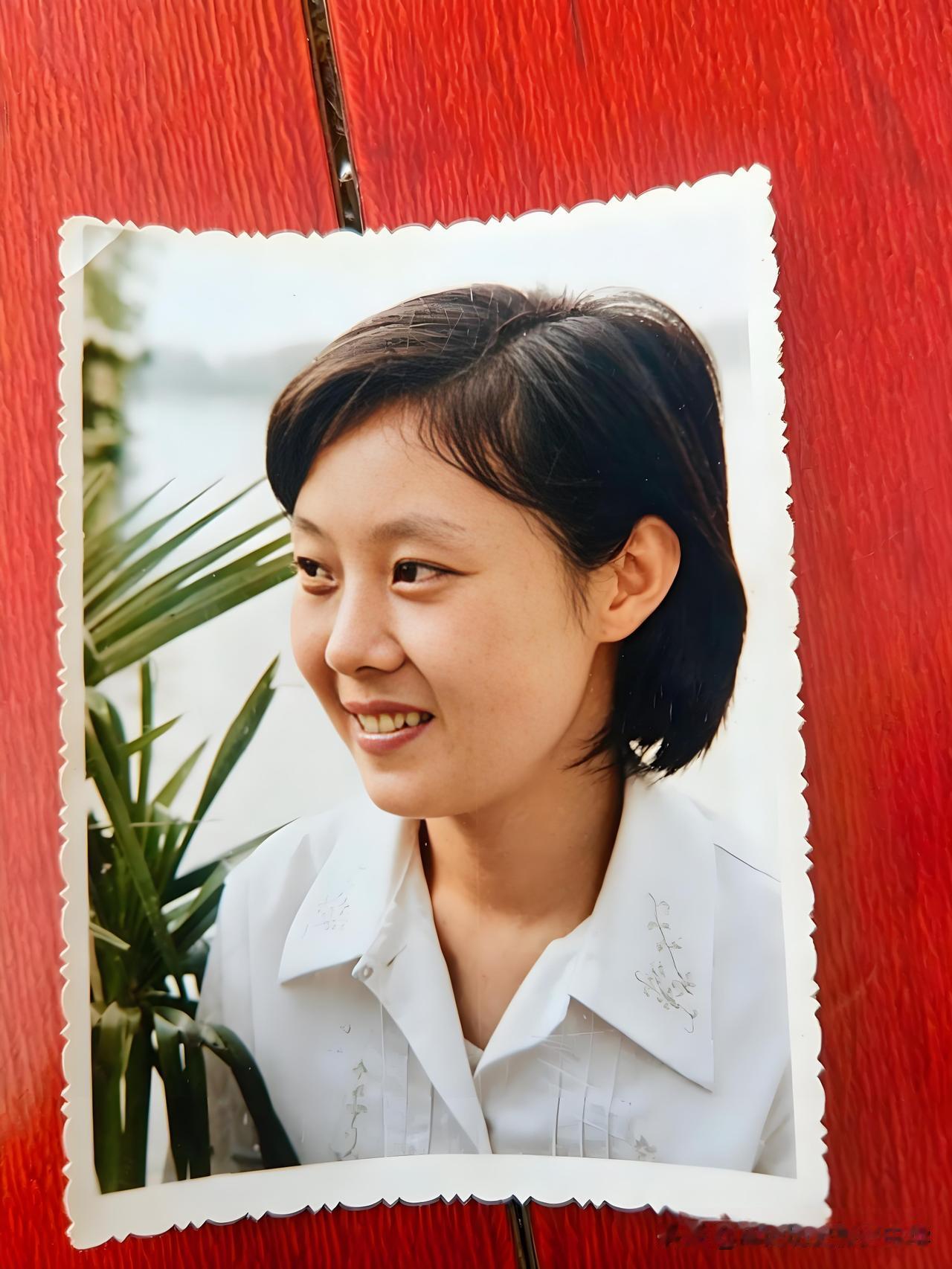 回忆那美好的青春年华，1980年我22岁，没有结婚。那时候你几岁？结婚没有？牢记