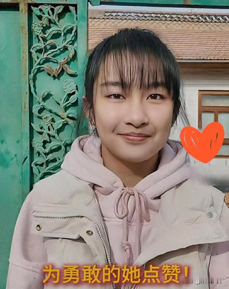 13岁的小姑娘李佳婷，在冰窟前的那一扑，真的看哭好多人！
 
零下好几度的天，湖