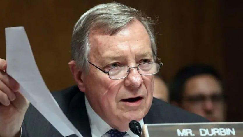 美国参议员德宾（Dick Durbin）在听证会上质问国务卿鲁比奥，国会早已批准