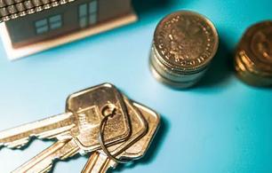 “沪七条”来了，我却想哭。去年因为社保只差几个月，眼睁睁看着心仪的房子被别人抢走