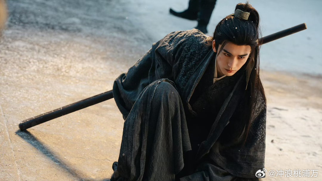 张凌赫全体粉丝致谢逐玉剧粉张凌赫粉丝后援会致谢逐玉剧粉张凌赫全体粉丝致谢逐玉剧粉