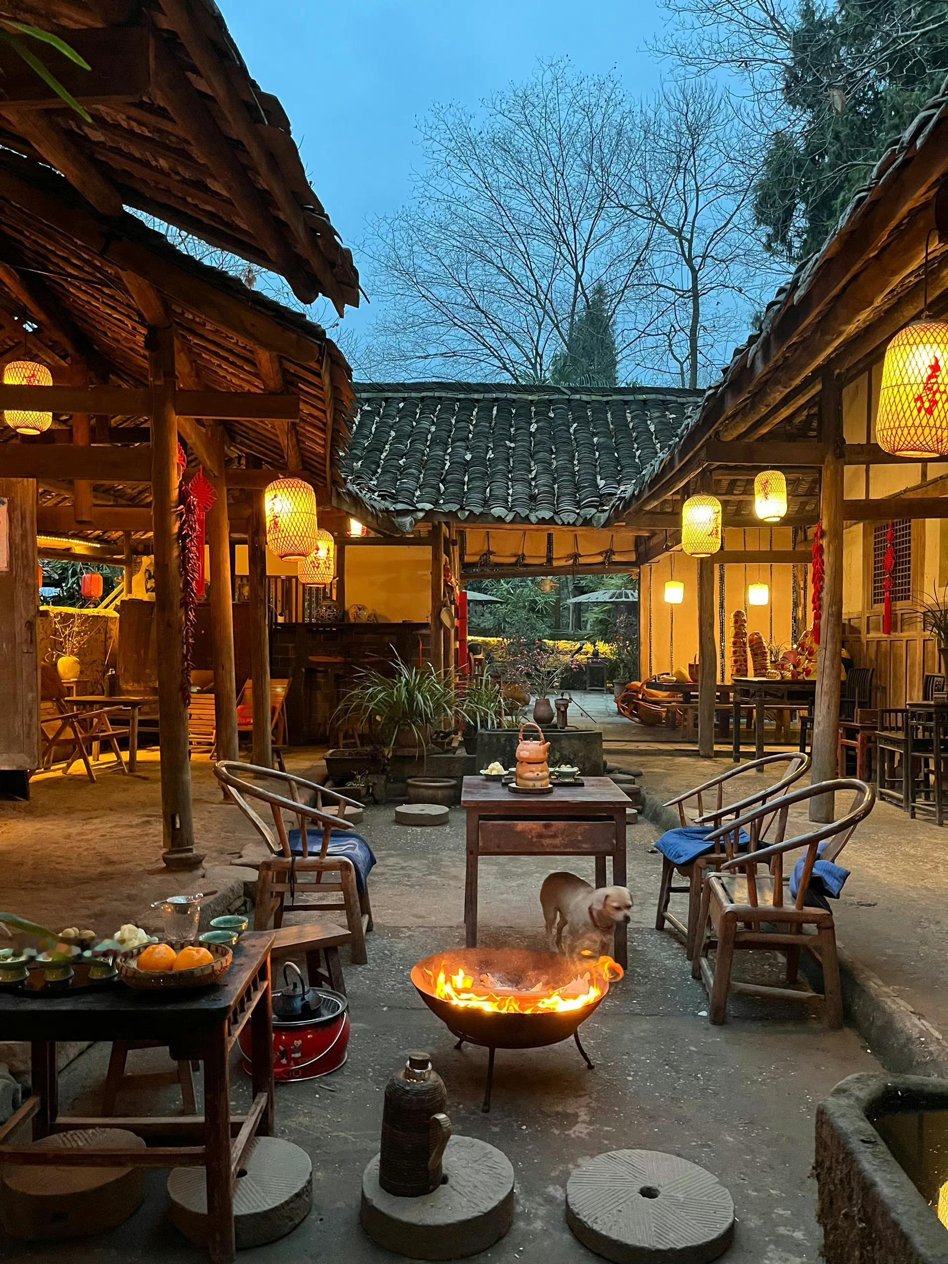 中国人到了一定年纪就会血脉觉醒 