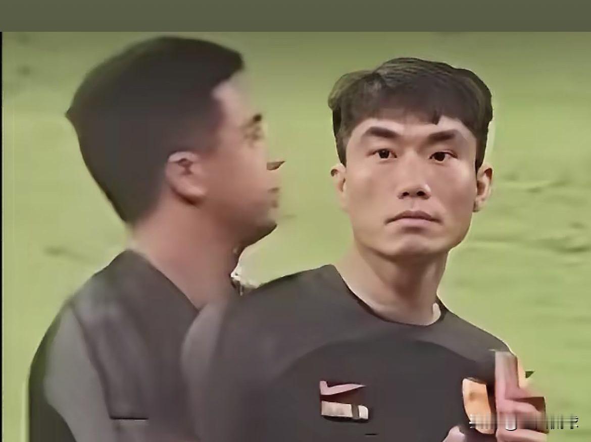 郑智出任青岛西海岸主教练…随着邵佳一执掌国家队，郑智接手青岛西海岸已经不是什么秘