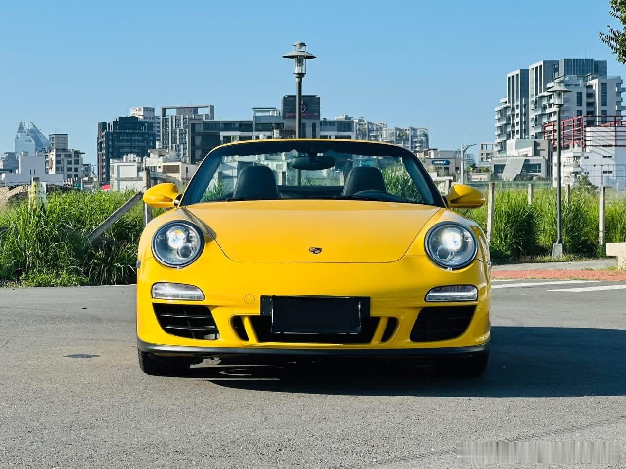 台湾老车2011年 PORSCHE 997.2 Carrera GTS Cabr