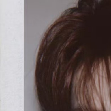 0000信任，是冬日的一缕阳光，使饥寒交迫的人感到温暖和芳香；信任，使沙漠的一口