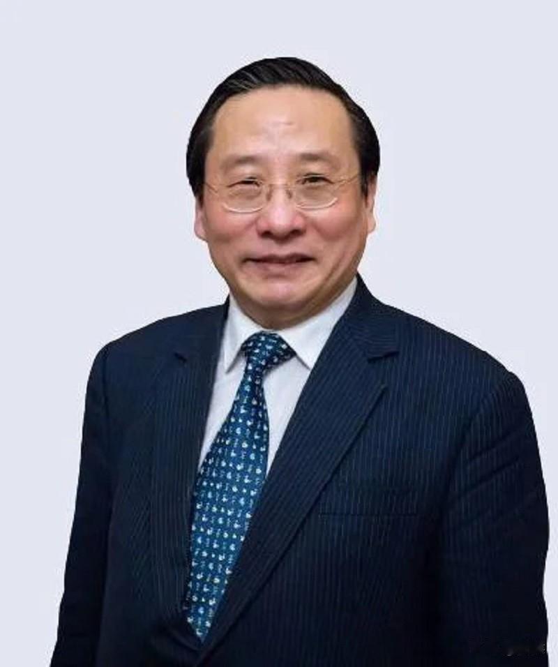 太解气！高志凯一战封神，两份70年铁证封死日本右翼全部狡辩

那场学术论坛，台下