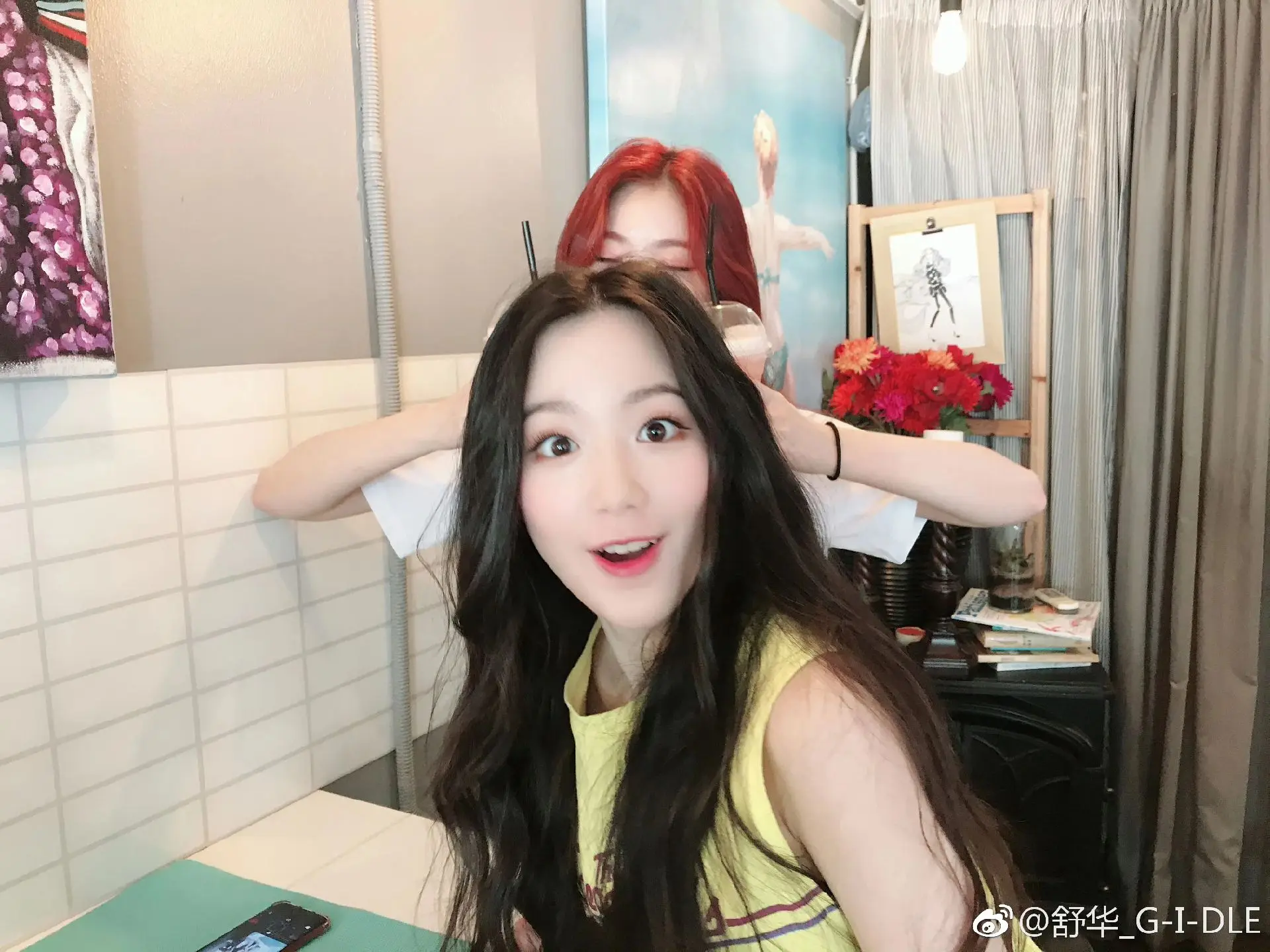 180824 舒华个人微博更新1p 哈囉 微博的朋友們～ 第一次發文 ...